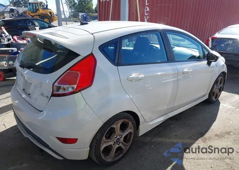 2016 Ford Fiesta St из США, поврежденный, VIN 3FADP4GX1GM193442